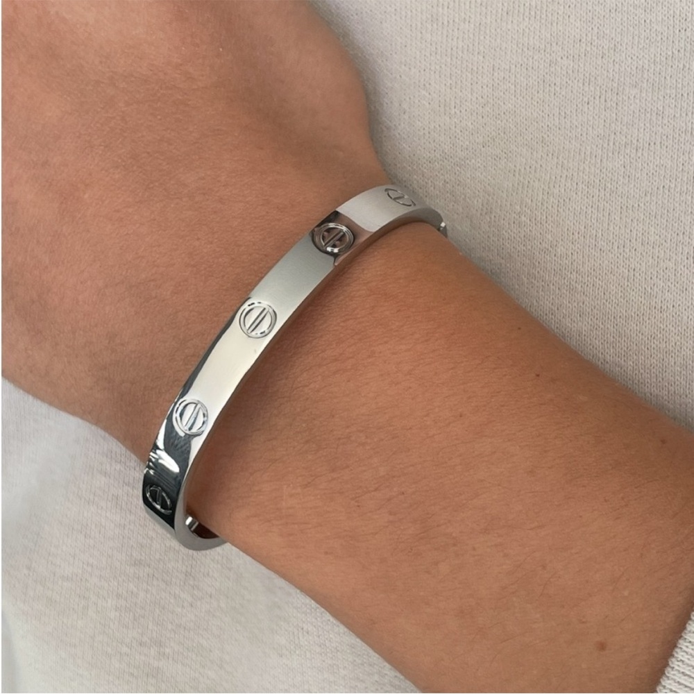 NEW GOLD LOVE BANGLE BRACELET MEDIUM MODEL STYLE SCREW MOTIF ELEGANT BRACELET - Picture 4 of 17
